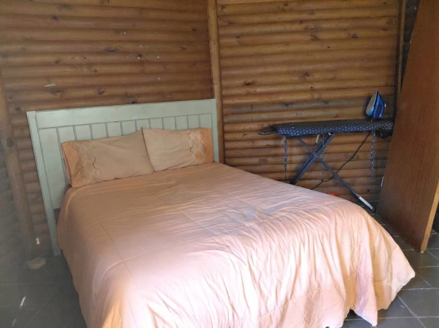 6 Bedroom Property for Sale in Mondeor Gauteng