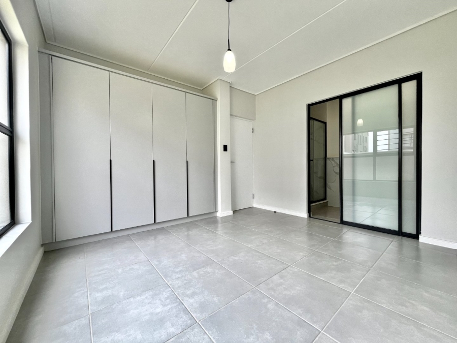 To Let 3 Bedroom Property for Rent in Waterfall Gauteng