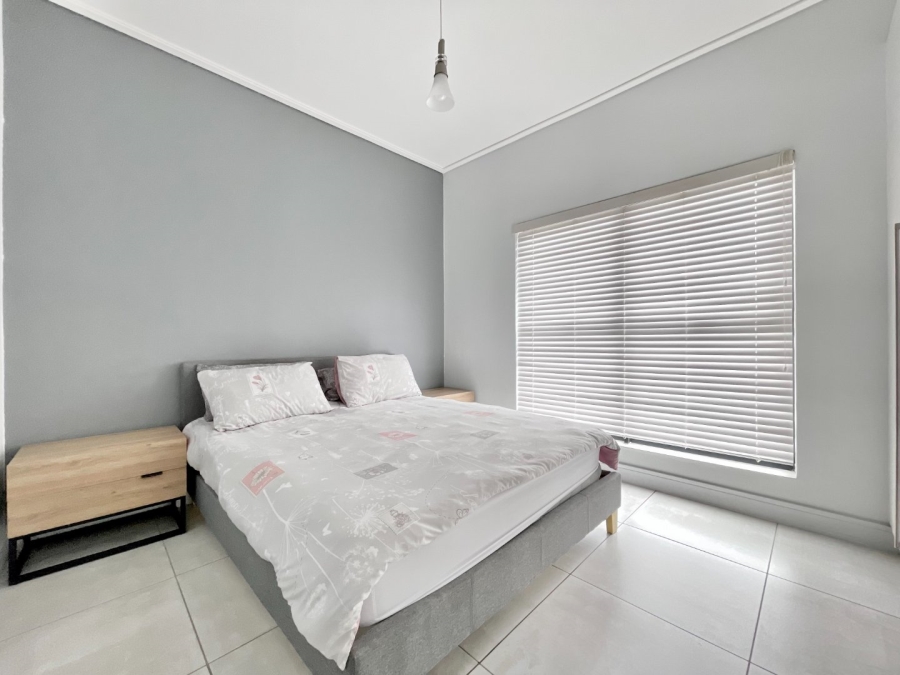 2 Bedroom Property for Sale in The Polofields Gauteng