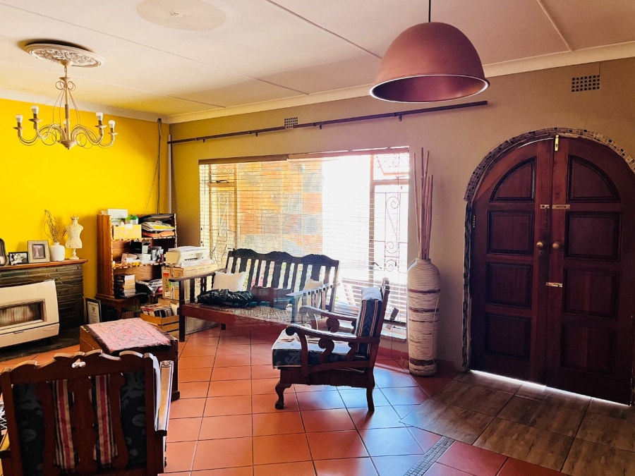 4 Bedroom Property for Sale in Allen Grove Gauteng