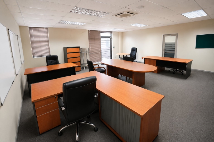 To Let Commercial Property for Rent in Parktown Gauteng