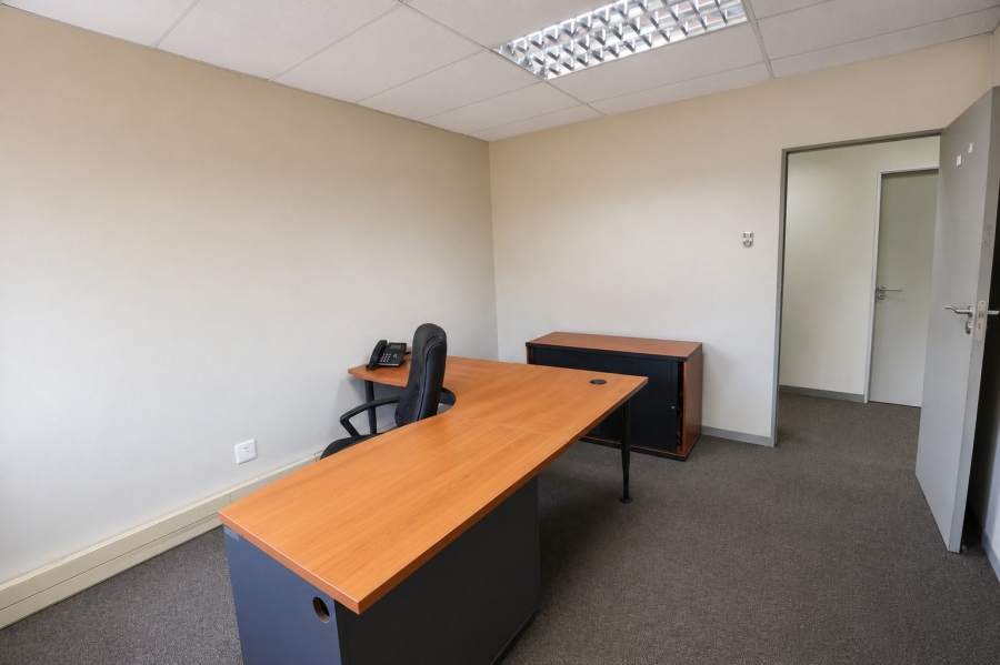 To Let Commercial Property for Rent in Parktown Gauteng