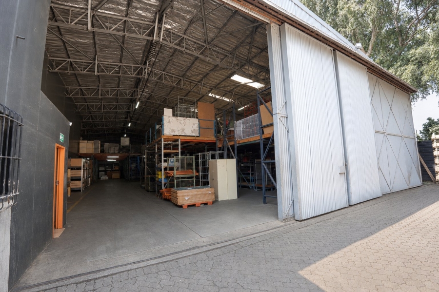 To Let Commercial Property for Rent in Selby Gauteng