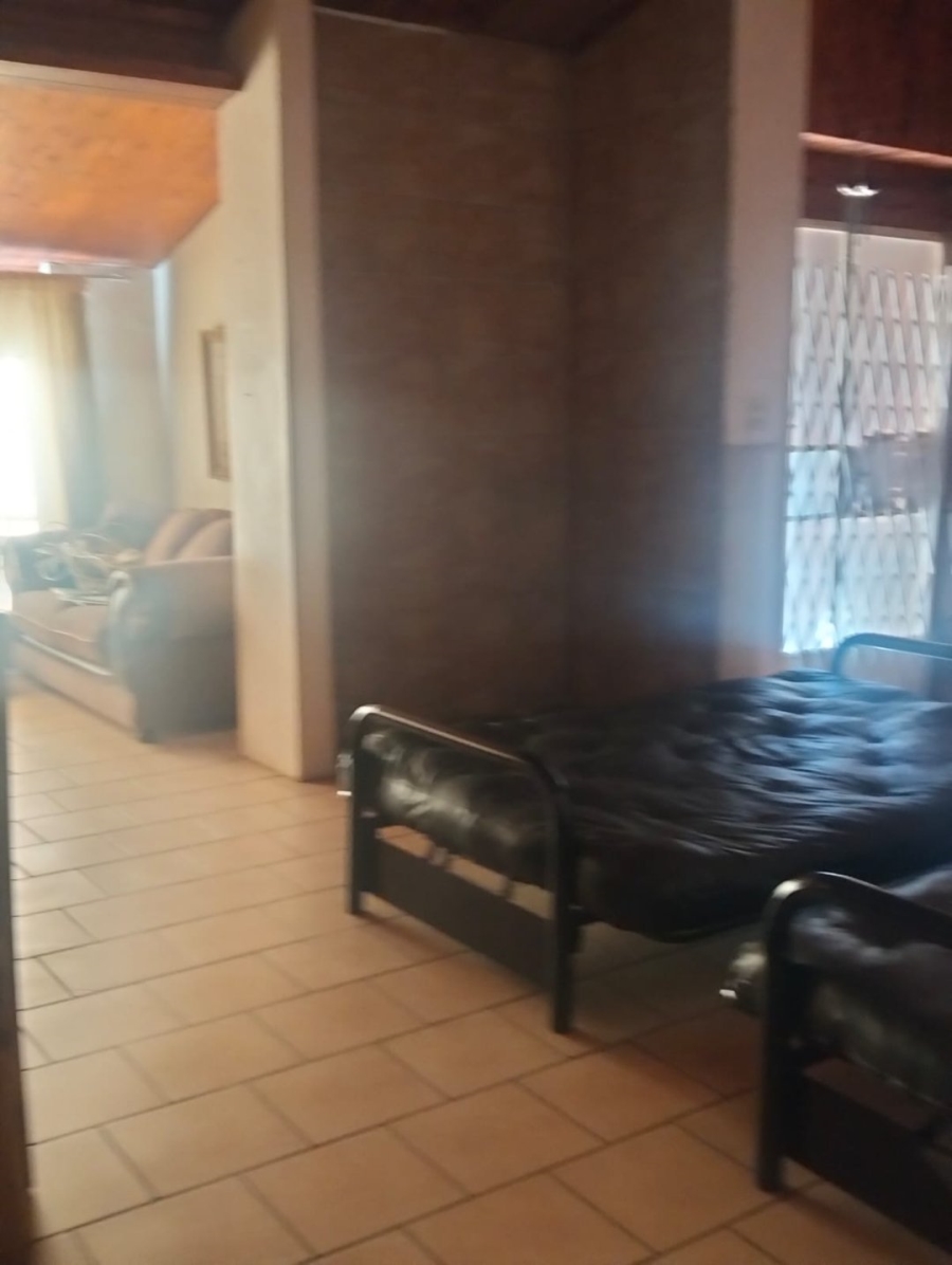 Commercial Property for Sale in Monavoni A H Gauteng