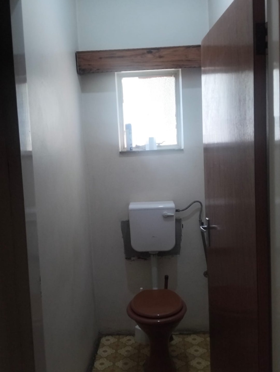 Commercial Property for Sale in Monavoni A H Gauteng