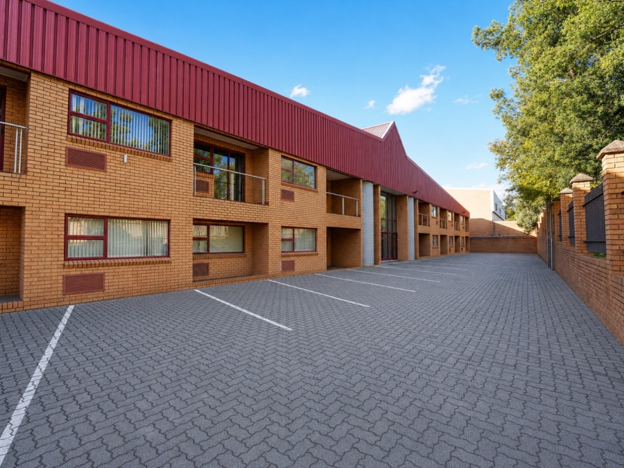 To Let Commercial Property for Rent in Laser Park Gauteng