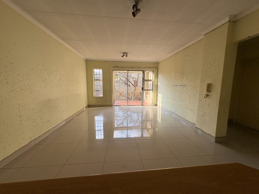 2 Bedroom Property for Sale in Rembrandt Park Gauteng