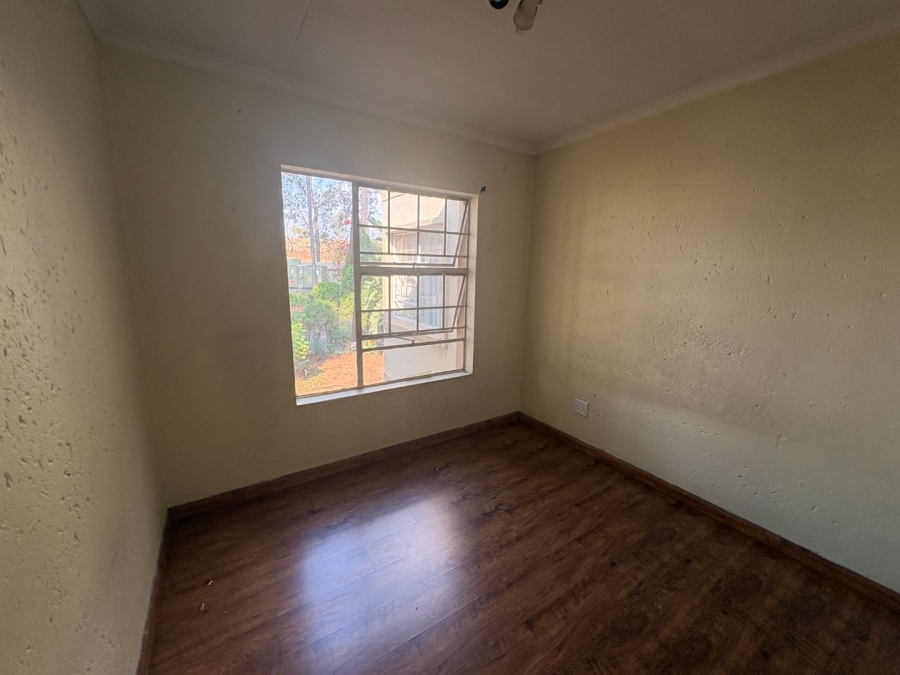 2 Bedroom Property for Sale in Rembrandt Park Gauteng