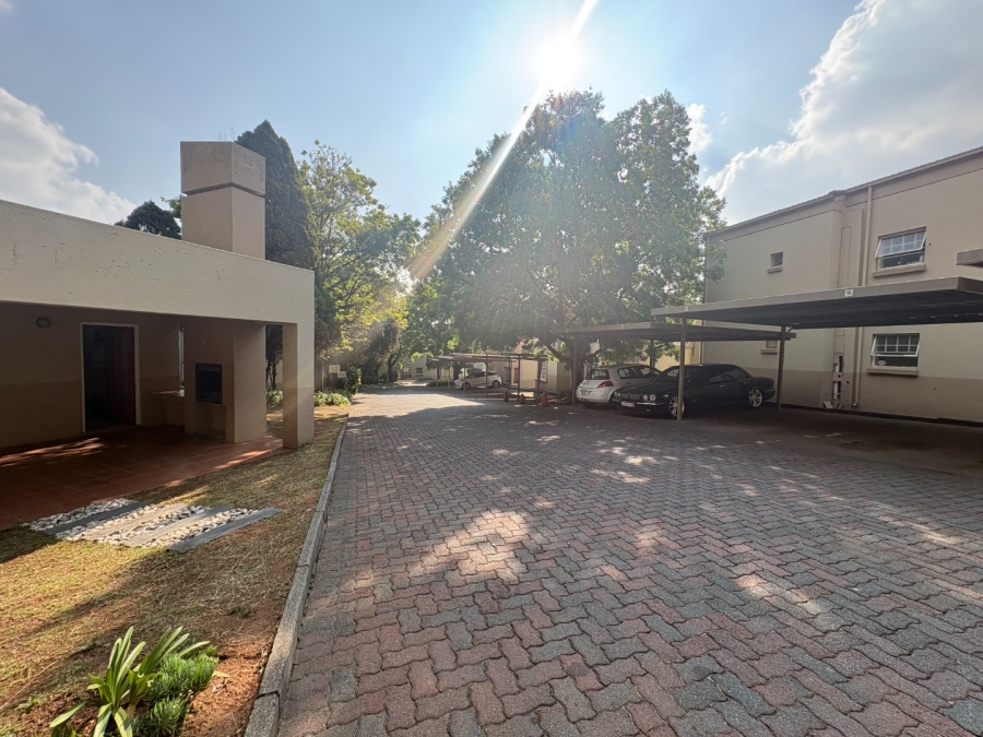 2 Bedroom Property for Sale in Rembrandt Park Gauteng