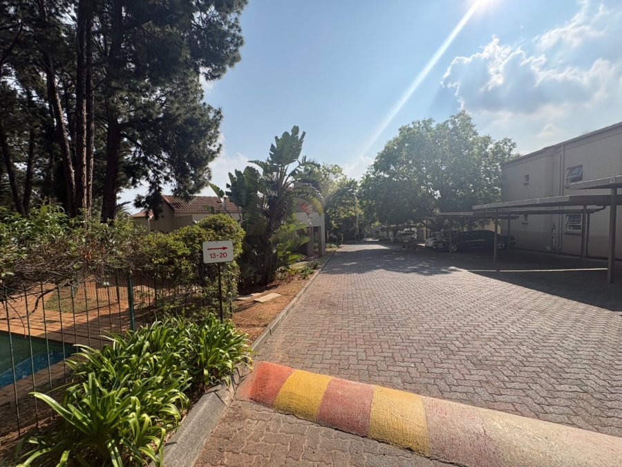 2 Bedroom Property for Sale in Rembrandt Park Gauteng