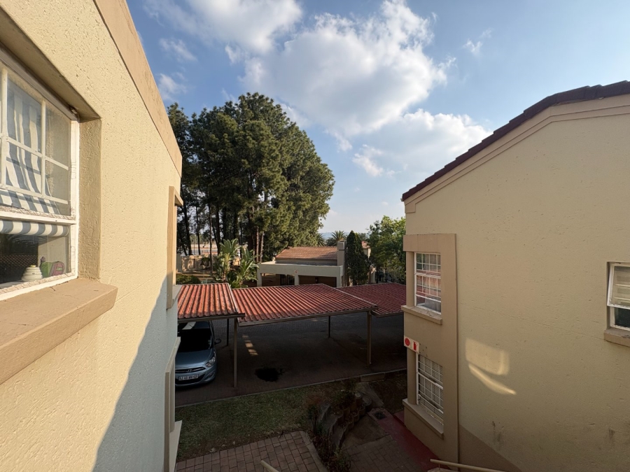 2 Bedroom Property for Sale in Rembrandt Park Gauteng