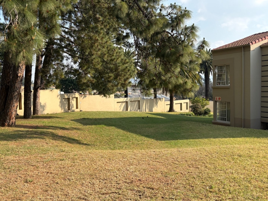 2 Bedroom Property for Sale in Rembrandt Park Gauteng