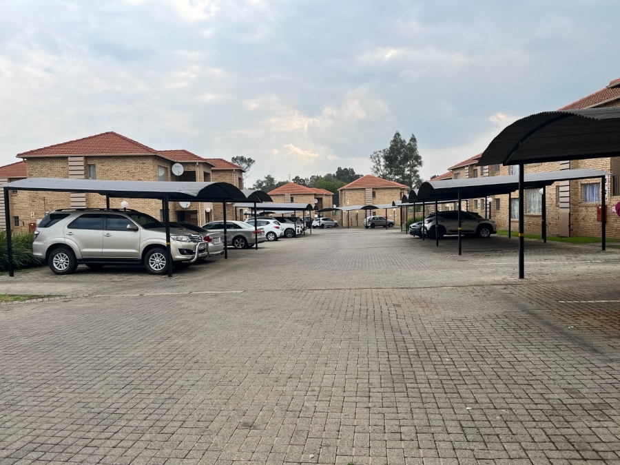 3 Bedroom Property for Sale in Vanderbijlpark SW 5 Gauteng