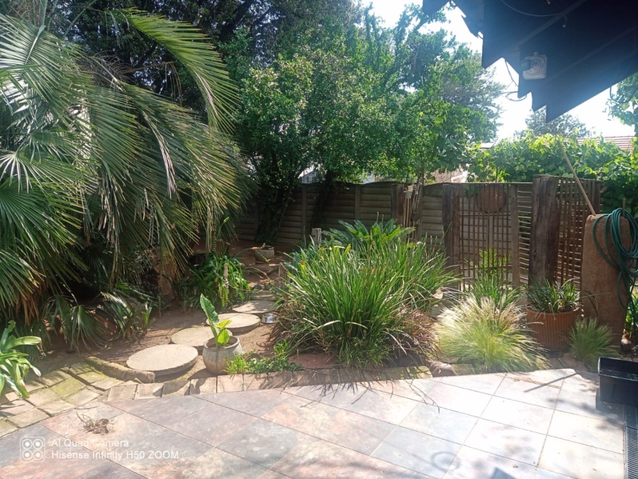 3 Bedroom Property for Sale in Selcourt Gauteng