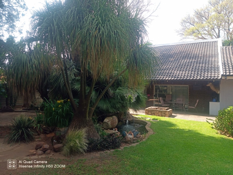 3 Bedroom Property for Sale in Selcourt Gauteng