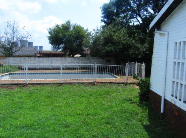 3 Bedroom Property for Sale in Croydon Gauteng