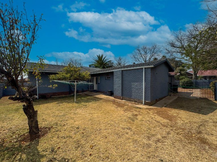 3 Bedroom Property for Sale in Croydon Gauteng