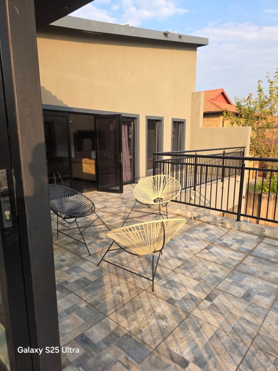 7 Bedroom Property for Sale in Pretoria North Gauteng