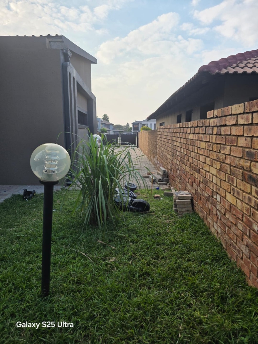 7 Bedroom Property for Sale in Pretoria North Gauteng