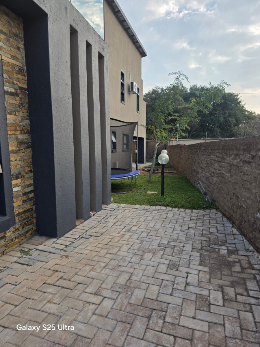 7 Bedroom Property for Sale in Pretoria North Gauteng