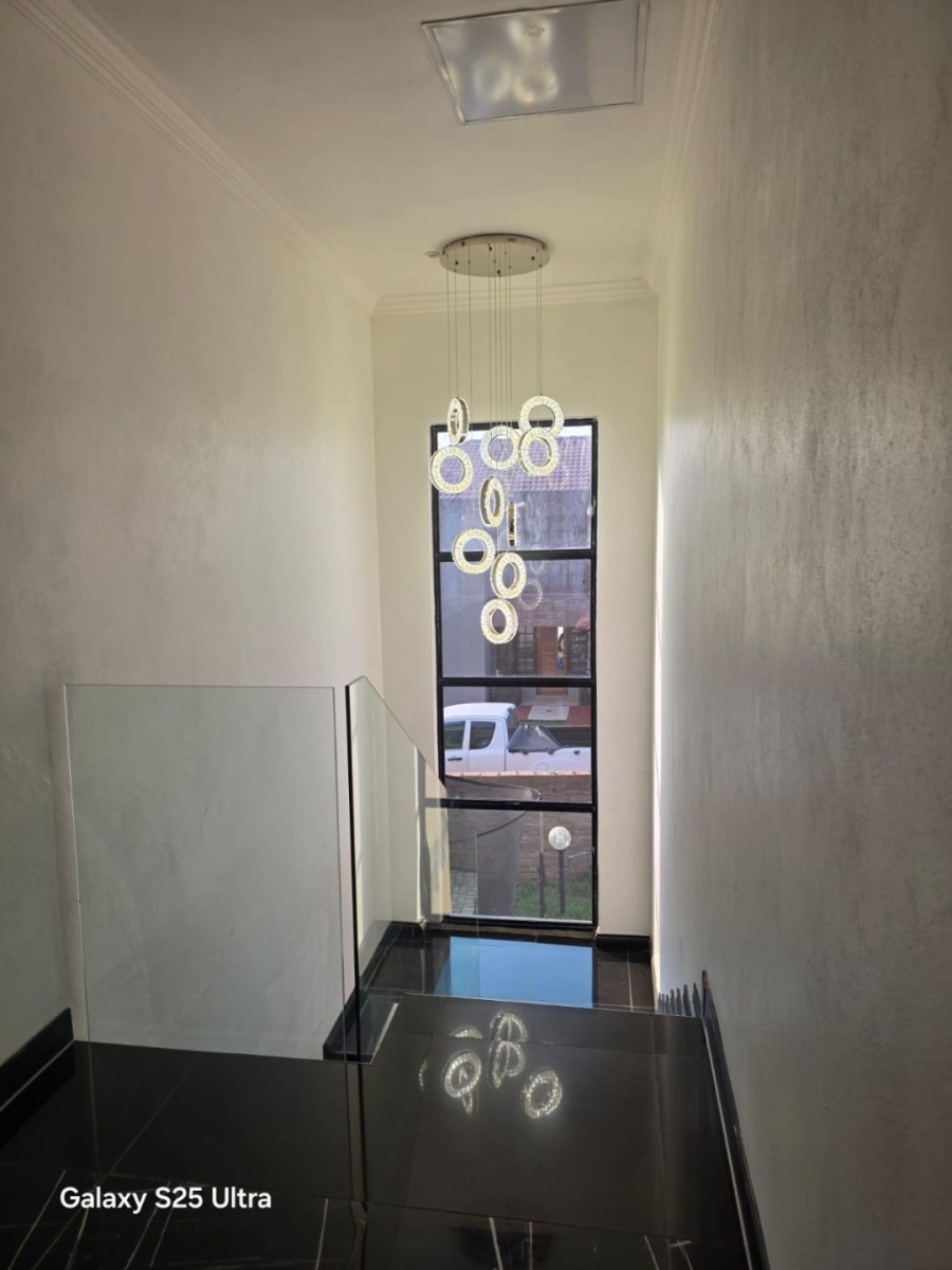 7 Bedroom Property for Sale in Pretoria North Gauteng