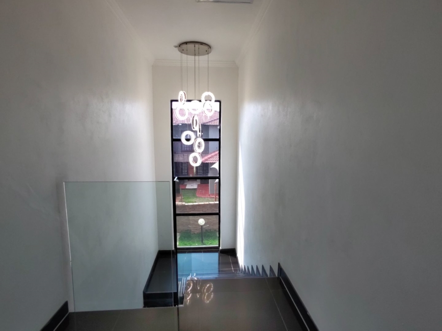 7 Bedroom Property for Sale in Pretoria North Gauteng