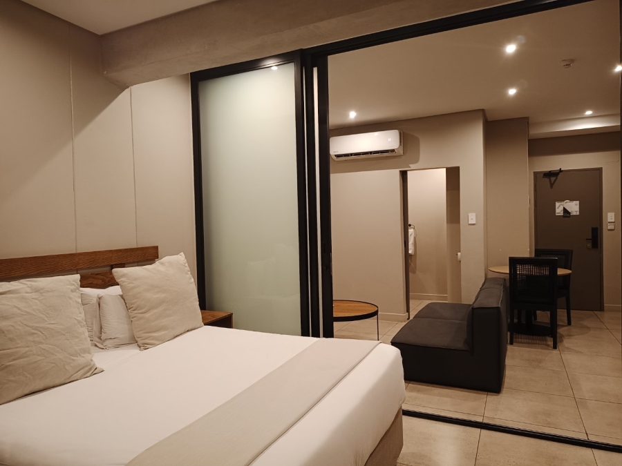 1 Bedroom Property for Sale in Sandton Central Gauteng