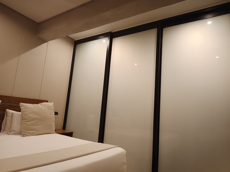 1 Bedroom Property for Sale in Sandton Central Gauteng