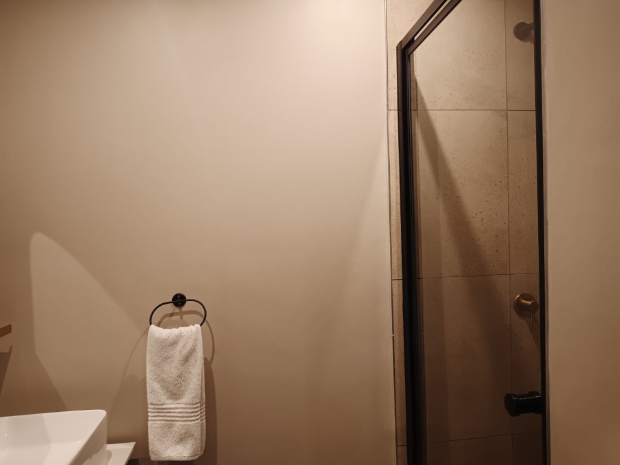 1 Bedroom Property for Sale in Sandton Central Gauteng