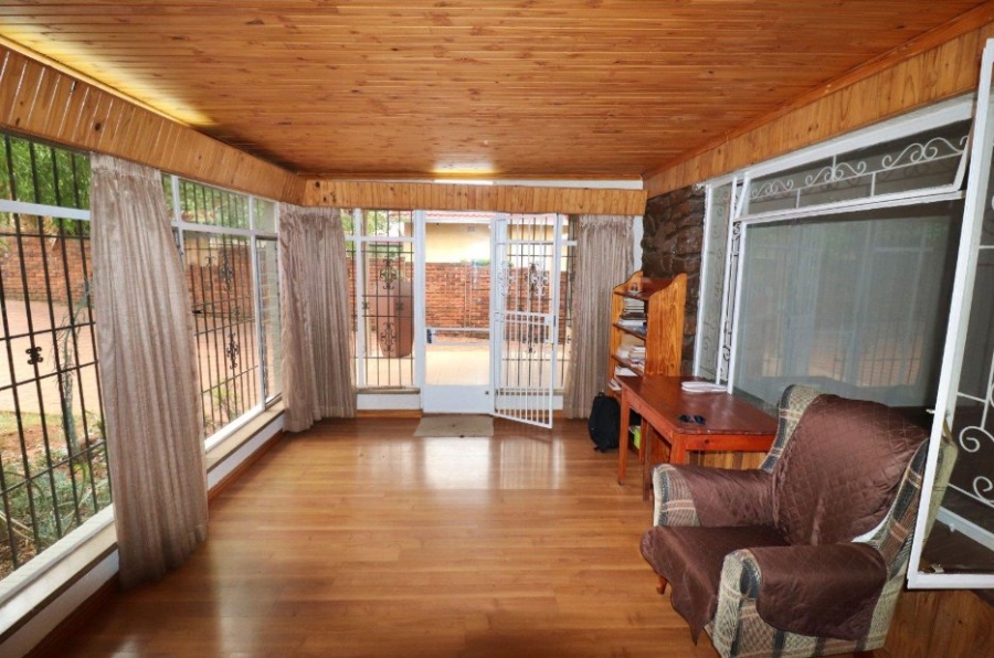 4 Bedroom Property for Sale in Dawnview Gauteng