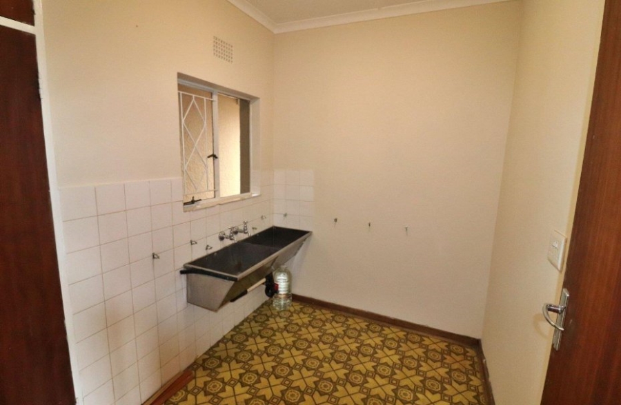 4 Bedroom Property for Sale in Dawnview Gauteng