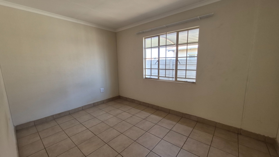 3 Bedroom Property for Sale in Sky City Gauteng