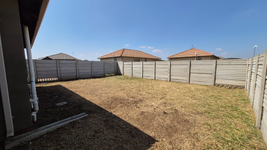 3 Bedroom Property for Sale in Sky City Gauteng