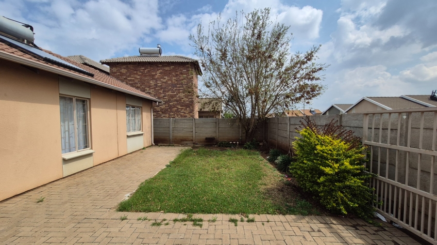 3 Bedroom Property for Sale in Sky City Gauteng