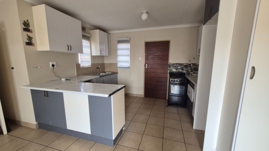 3 Bedroom Property for Sale in Sky City Gauteng