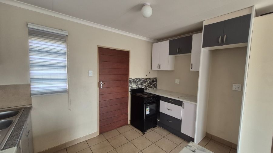 3 Bedroom Property for Sale in Sky City Gauteng