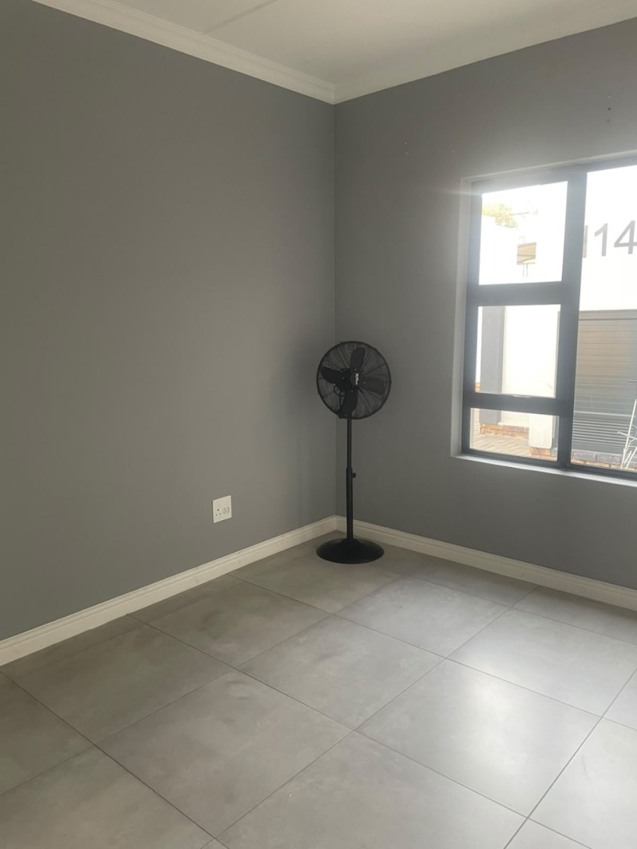 To Let 3 Bedroom Property for Rent in Glen Austin Gauteng