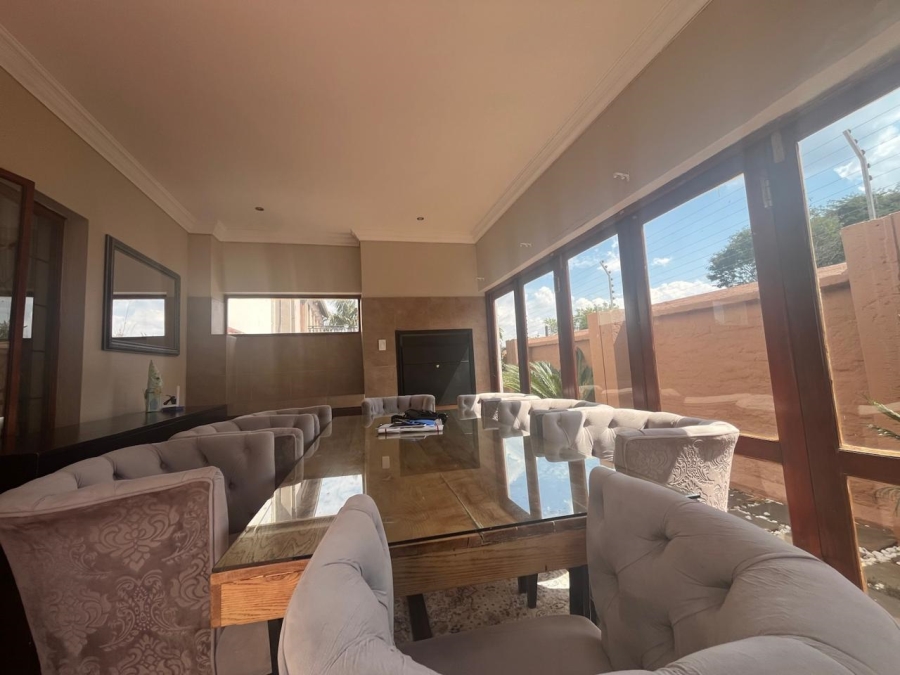 3 Bedroom Property for Sale in Boardwalk Villas Gauteng