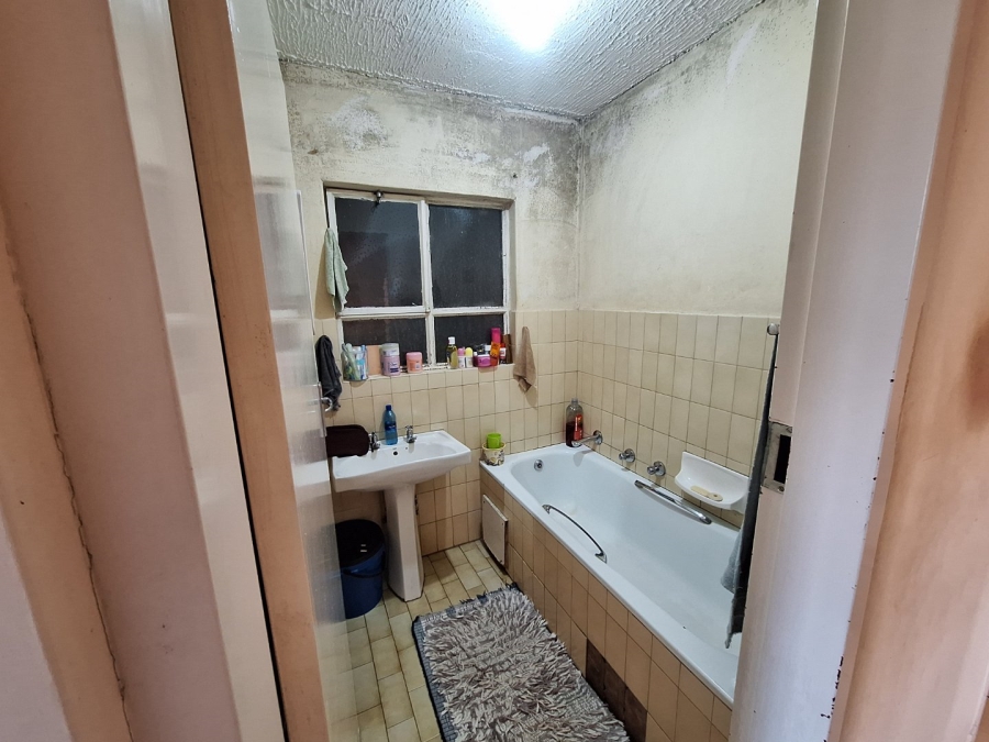  Bedroom Property for Sale in Arcadia Gauteng