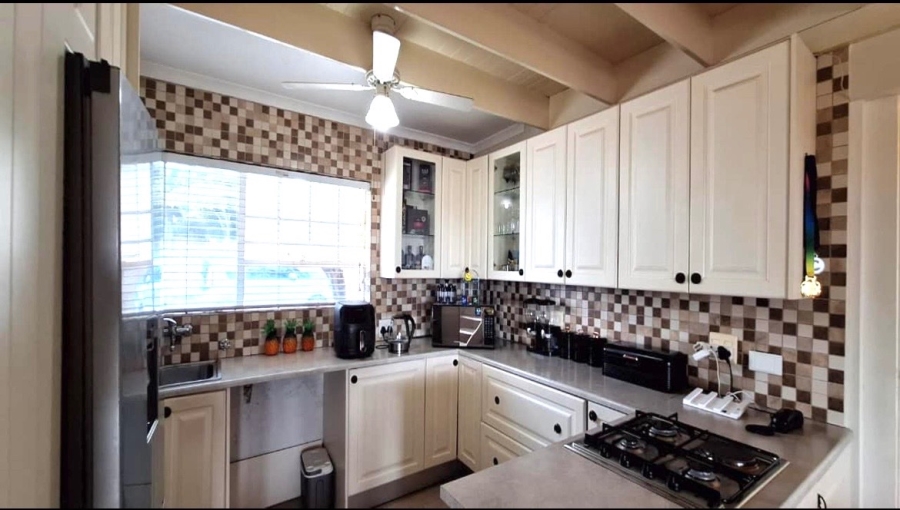  Bedroom Property for Sale in Kengies Gauteng