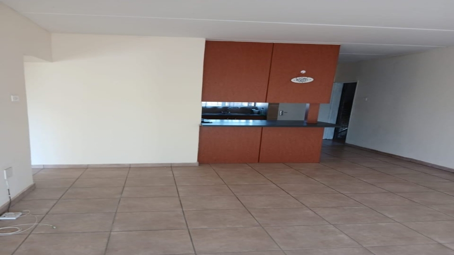 2 Bedroom Property for Sale in Birchleigh Gauteng
