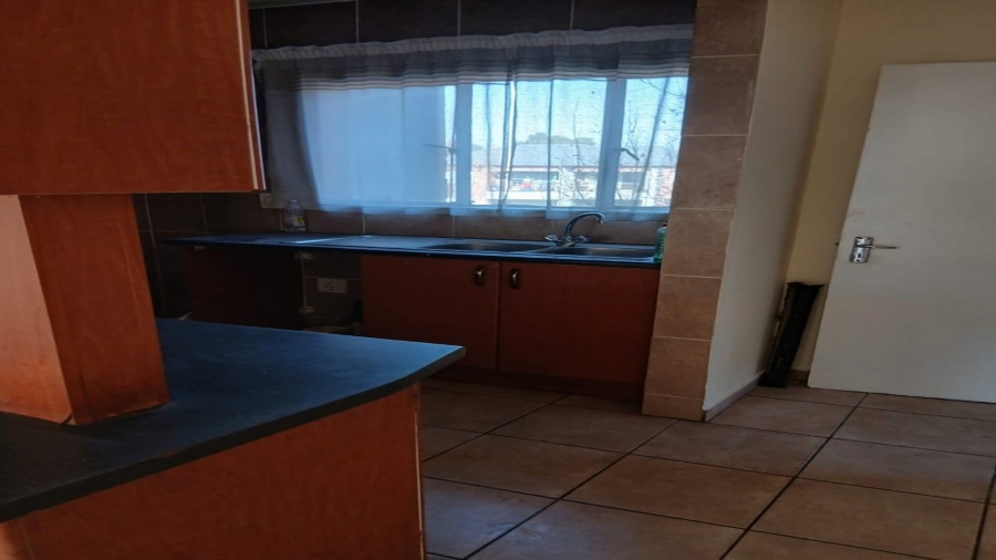 2 Bedroom Property for Sale in Birchleigh Gauteng