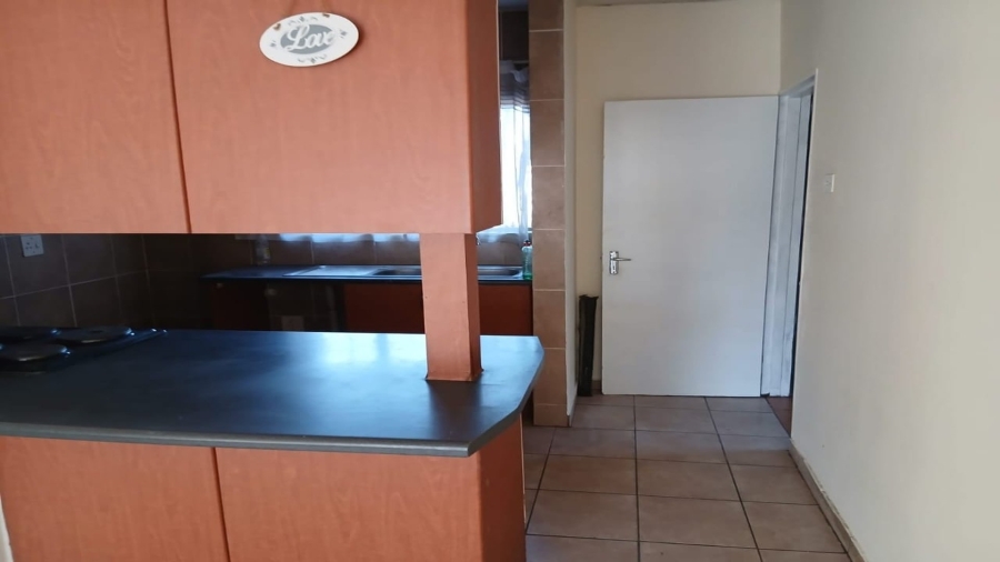 2 Bedroom Property for Sale in Birchleigh Gauteng