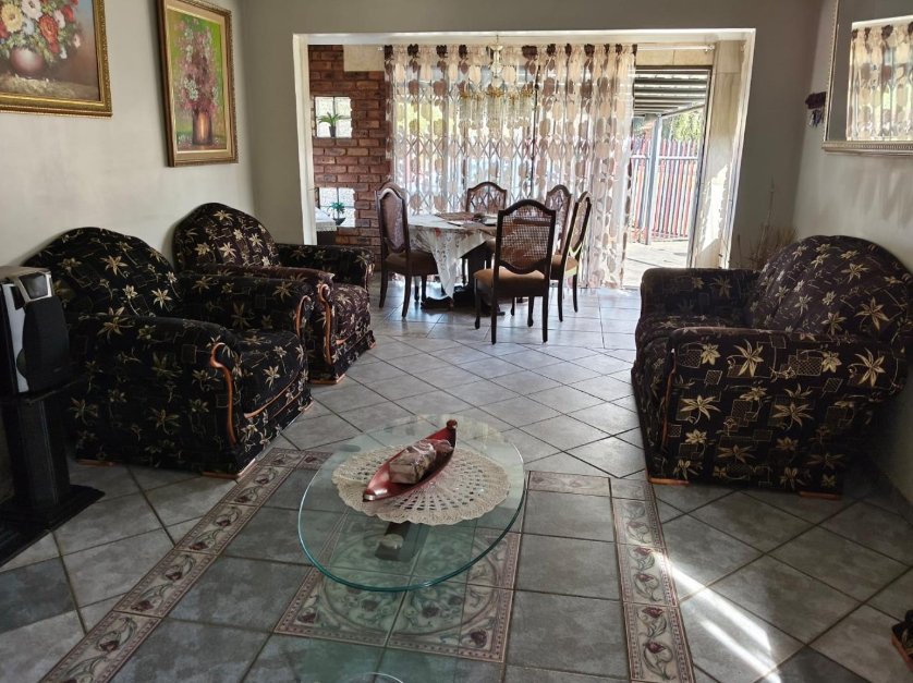 3 Bedroom Property for Sale in Klopperpark Gauteng