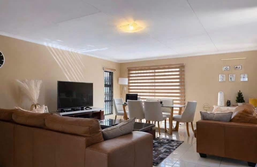 3 Bedroom Property for Sale in Theresa Park Gauteng