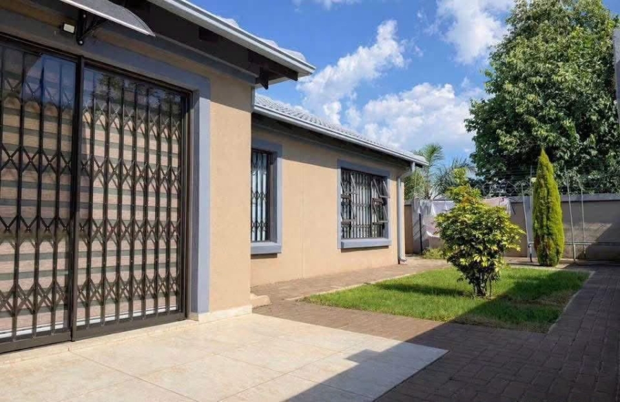 3 Bedroom Property for Sale in Theresa Park Gauteng