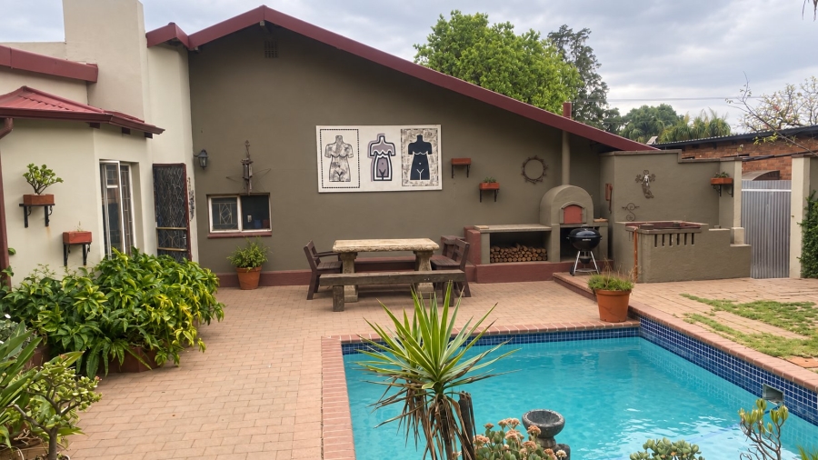 6 Bedroom Property for Sale in Capital Park Gauteng