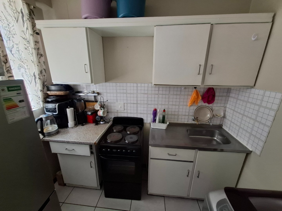 To Let 1 Bedroom Property for Rent in Arcadia Gauteng