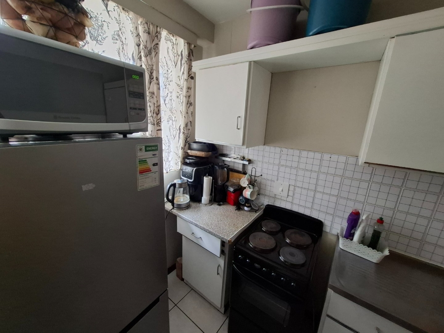 To Let 1 Bedroom Property for Rent in Arcadia Gauteng