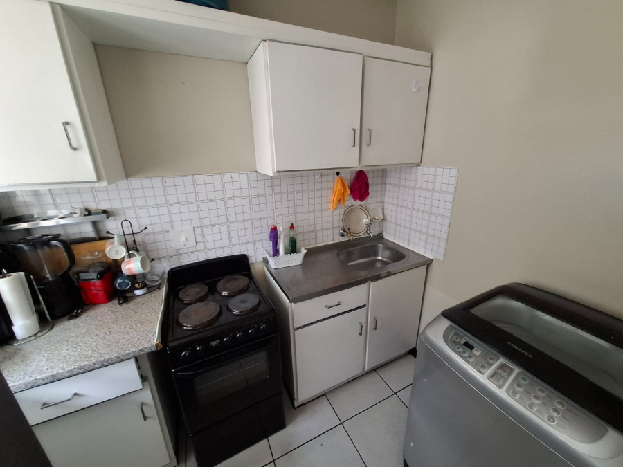 To Let 1 Bedroom Property for Rent in Arcadia Gauteng